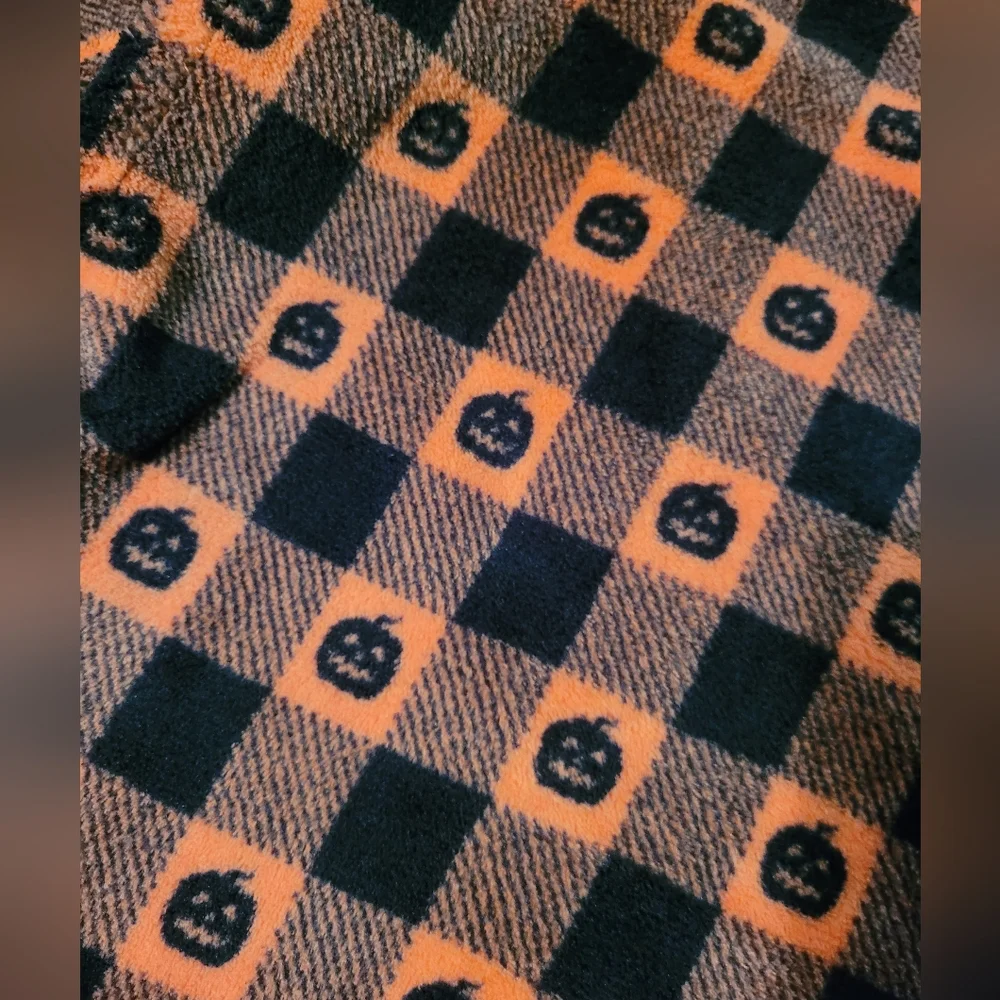 LEAVING TOMORROW 2 Halloween pumpkin buffalo plaid check blanket gingham plush - Picture 4 of 5